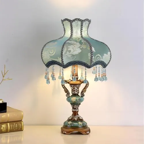 European Style Rustic Light Luxury American Vintage Table lamp view 2