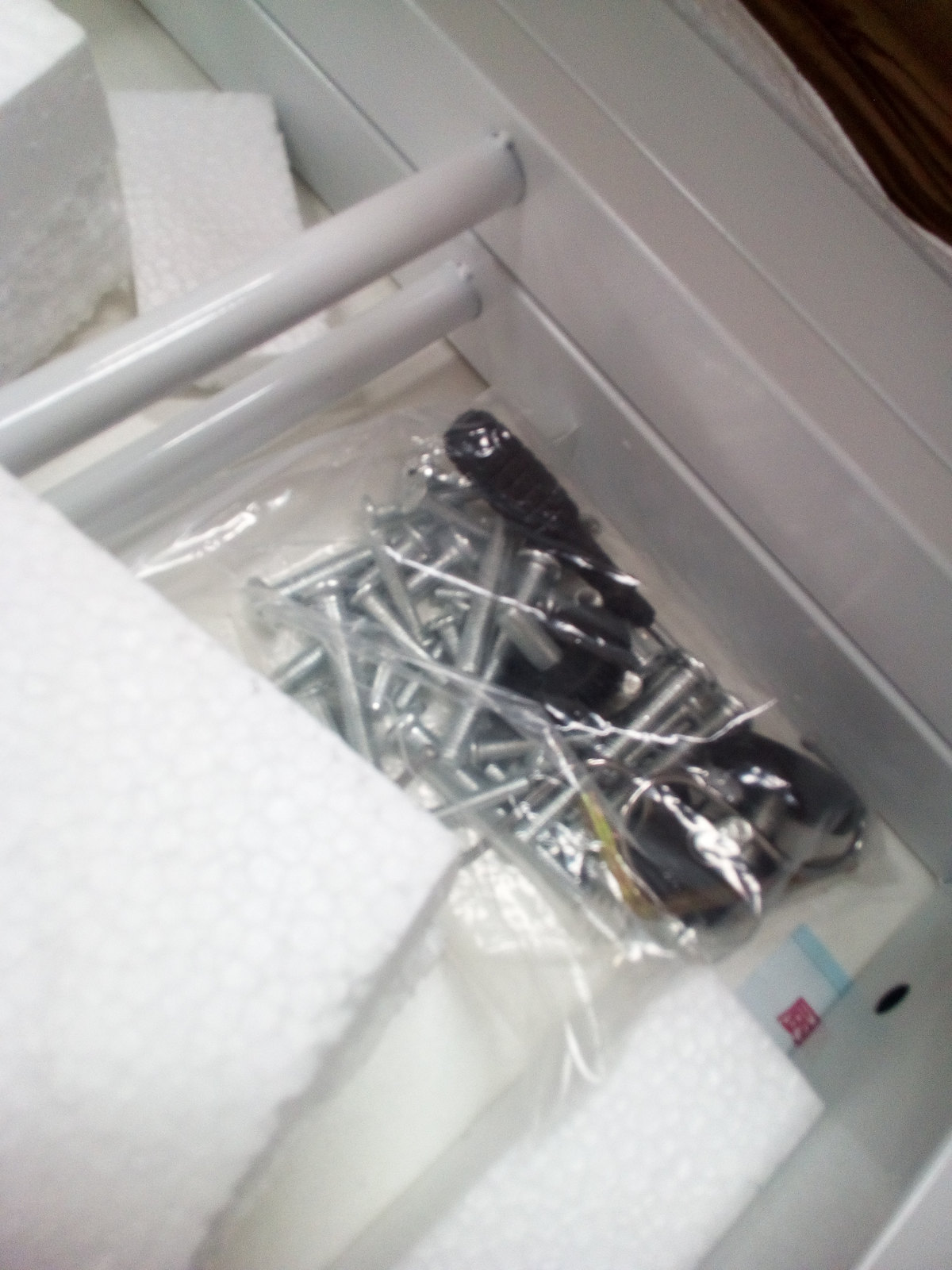 Kitchen island and trolley — Fittings and hardware