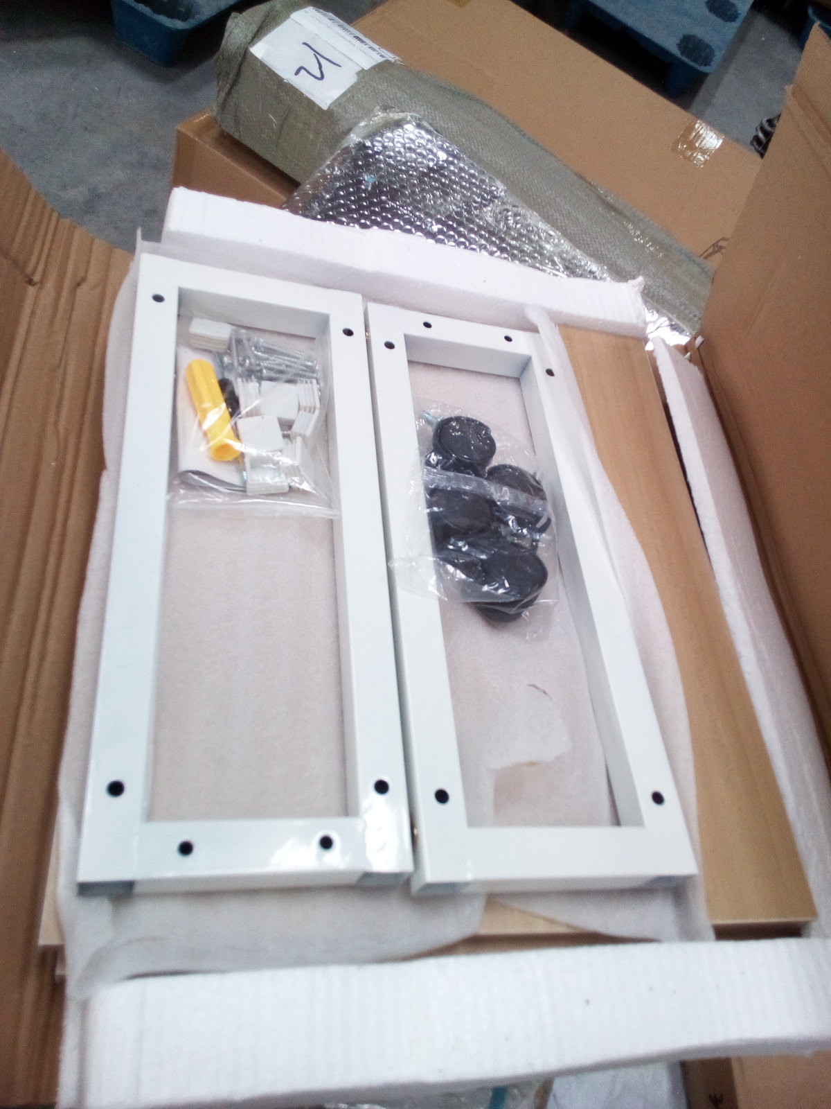 Office utility cart with castors — Opened on our floor