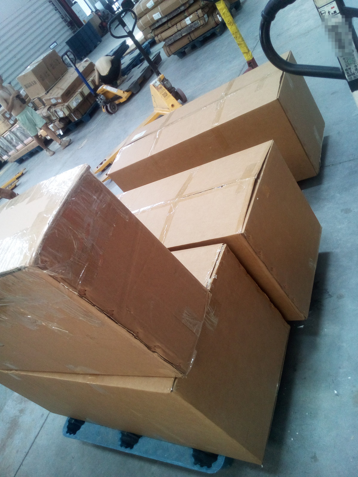 Wall sconces, 8 in, 110–120 V as received — shipping record SR-2026-074